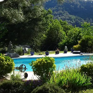 les-ollieres-sur-eyrieux-la-maison-du-bonheur.hotels-rhonealpes.com/